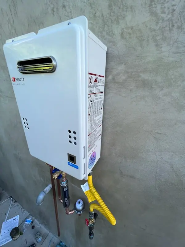 Tankless water heater installation for Kenneth City homes